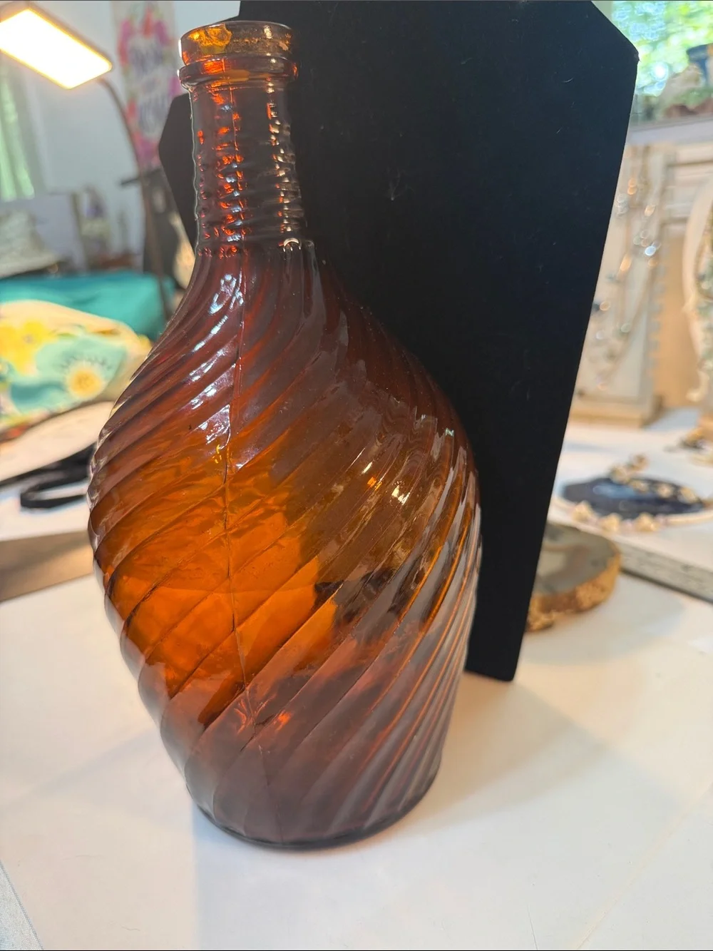 Vintage Owen’s-Illinois Amber Swirled Glass Bottle Guc 10” tall x 17.5” round